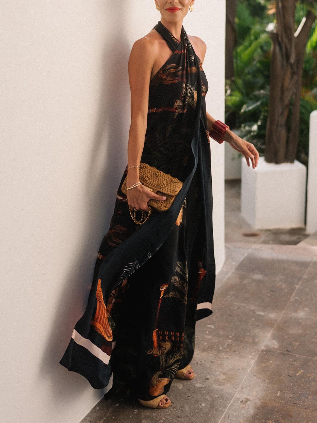 Exquisite Open Back Paulownia Palm Print Satin Two Piece Suit