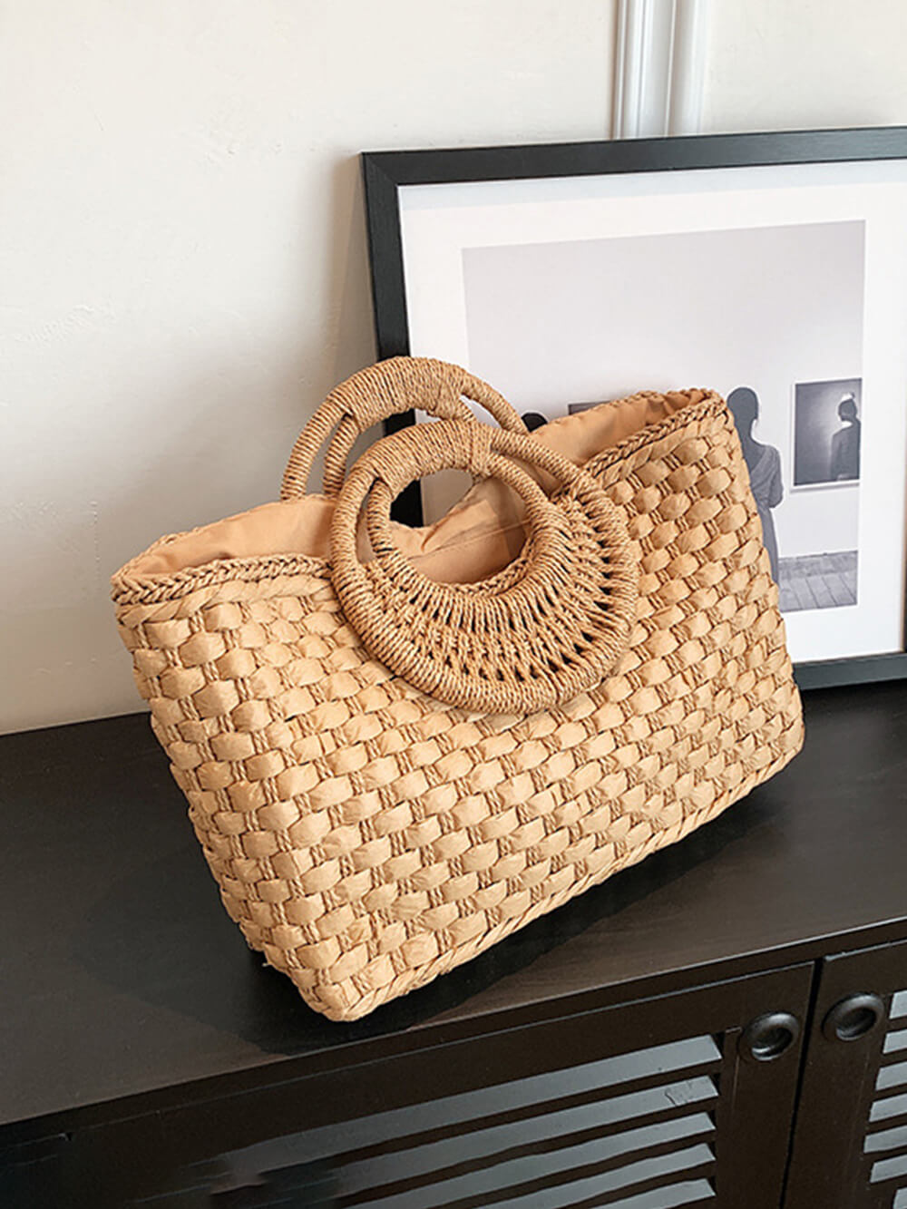 Bolso de paja hecho a mano para playa y vacaciones de moda