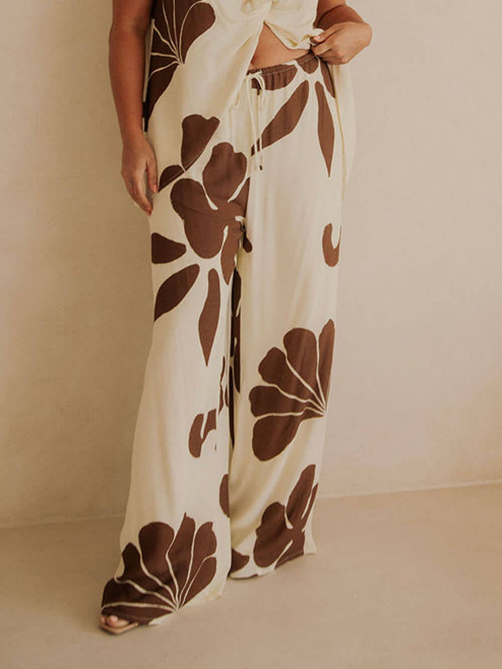 Elegant Unique Print Drawstring Loose Waist Pocket Straight Pants