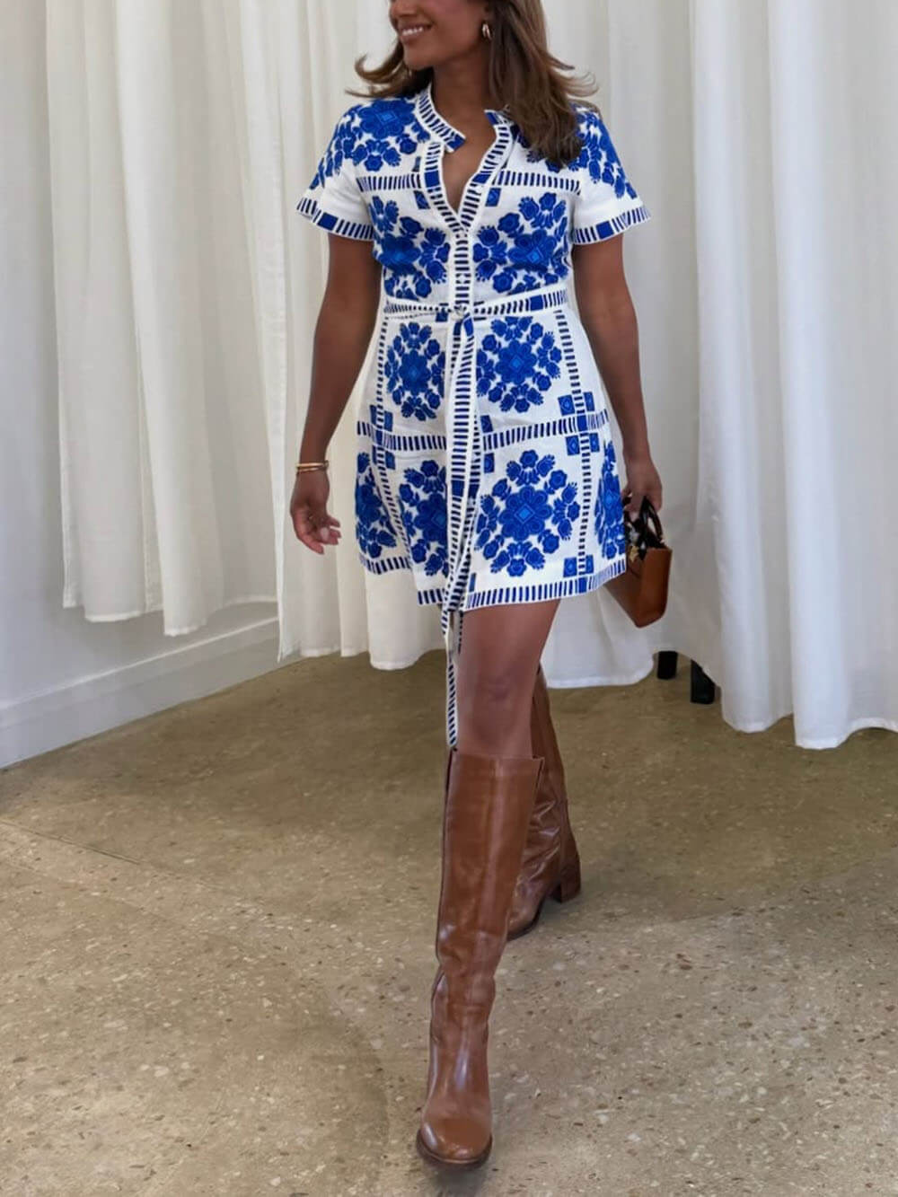 Mini-robe imprimée à nouer de style méditerranéen