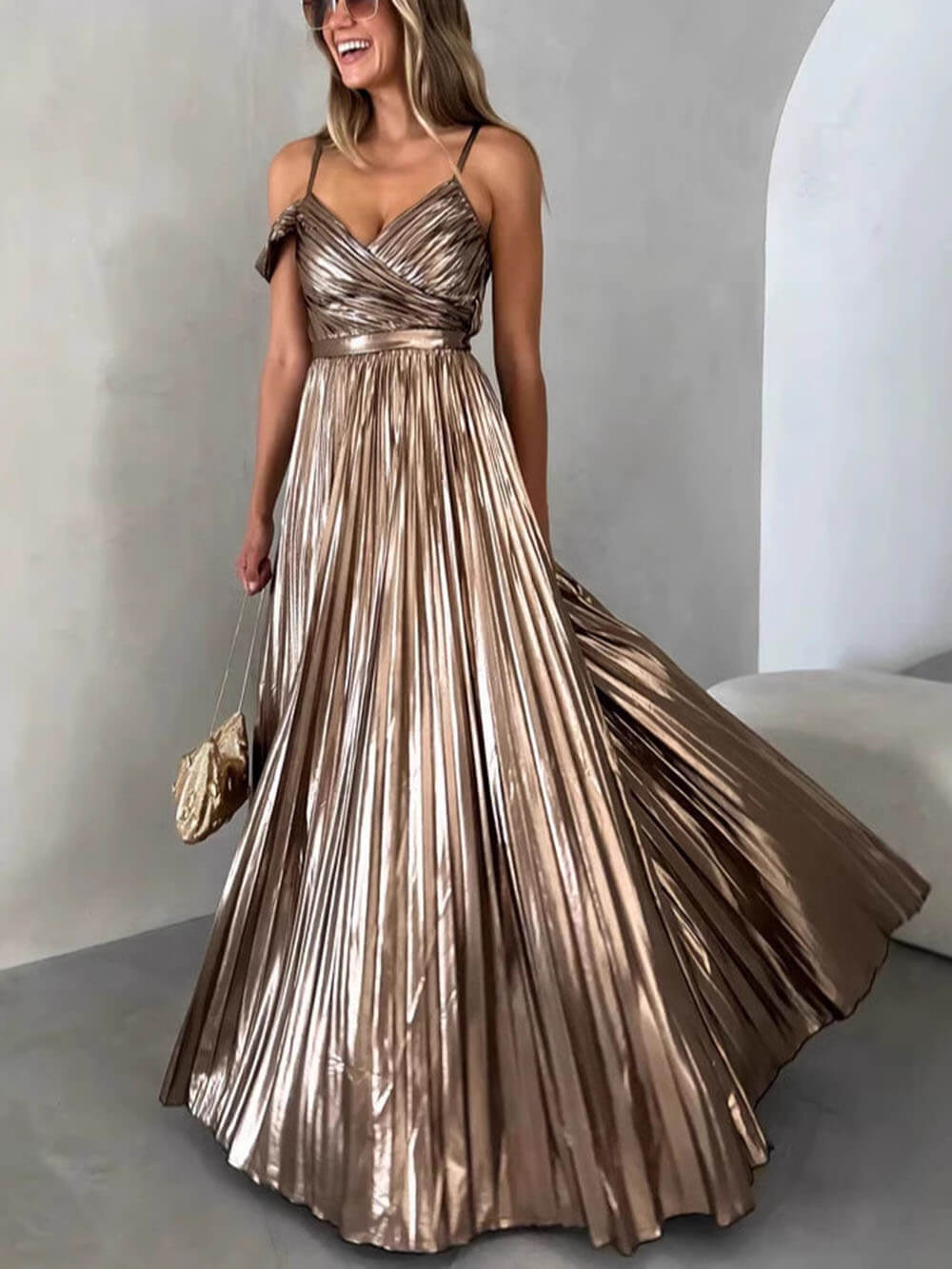 Elegant V-Neck Backless Pleated Suspender Maxi Dress