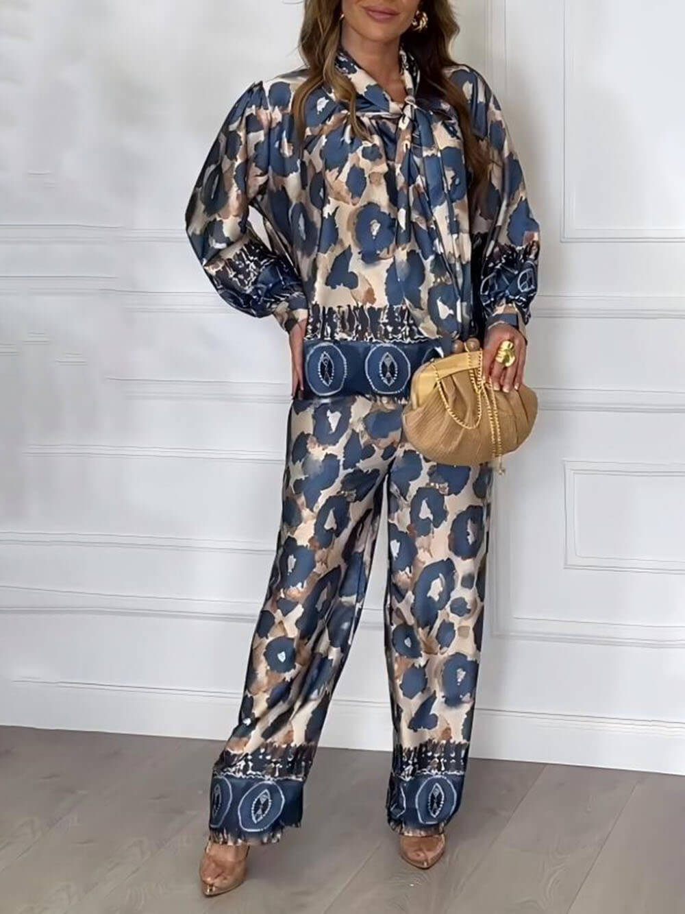 Perfect Style Unique Floral Print Loose Elastic Waist Pocket Straight Pants
