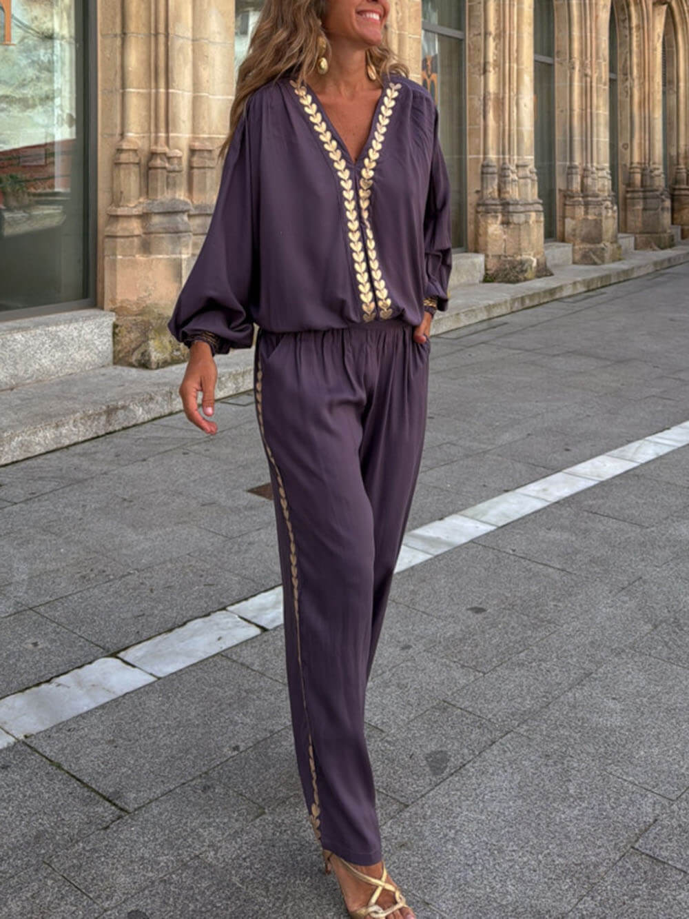 Modern Feel Unique Gold Trim Stitching Elastic Waistband Pocket Straight Pants