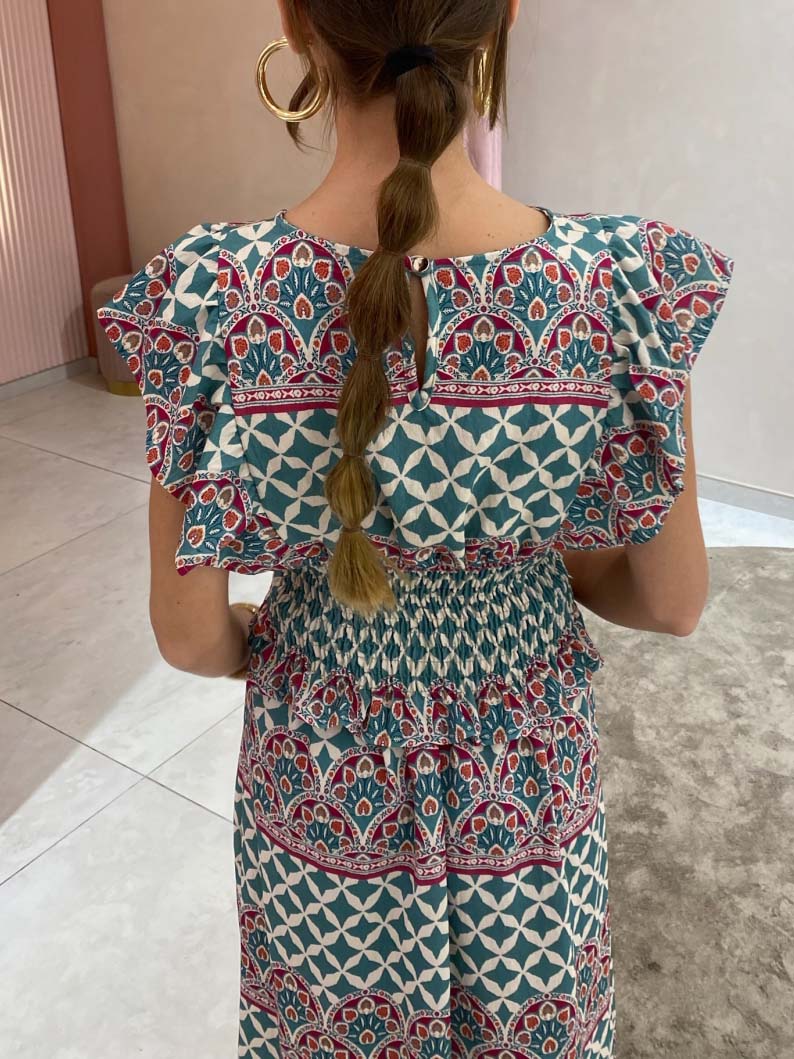 Robe mi-longue à imprimé vintage exquis et manches à volants
