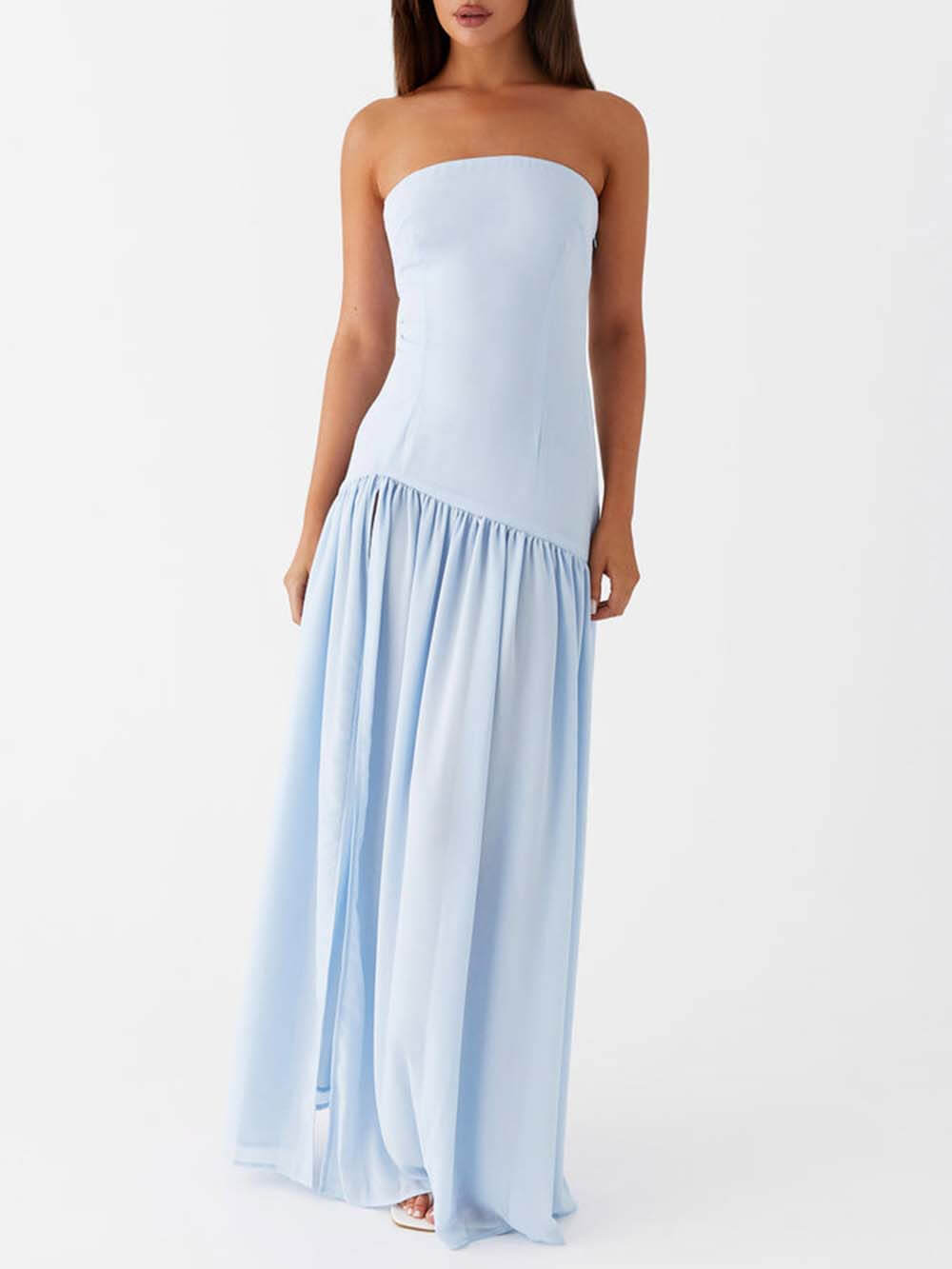 Robe longue plissée sans bretelles et dos nu exquise