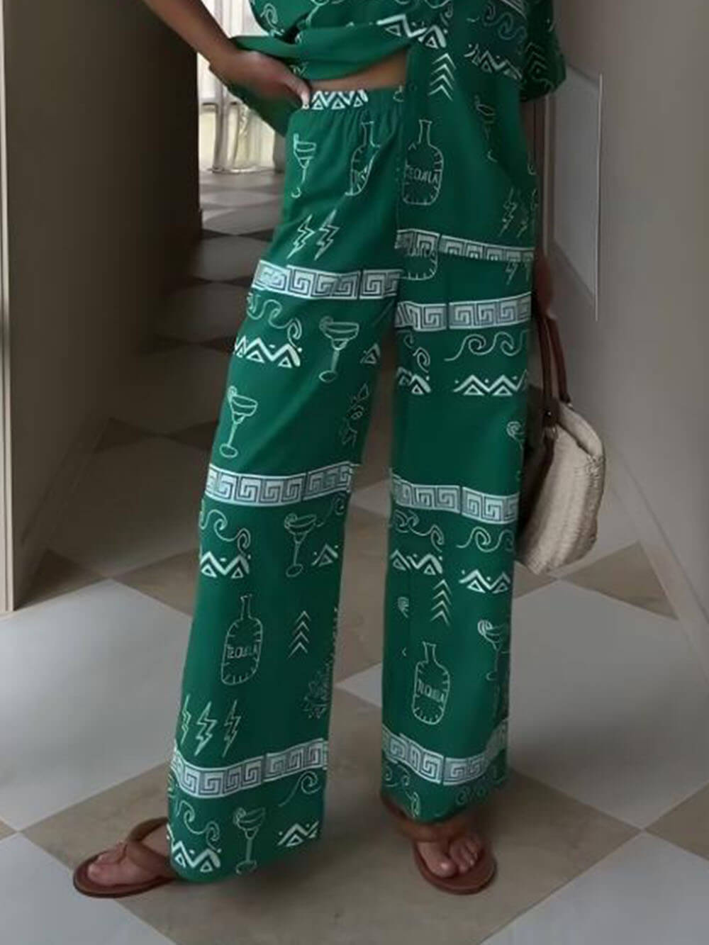 Camisa suelta con estampado étnico único