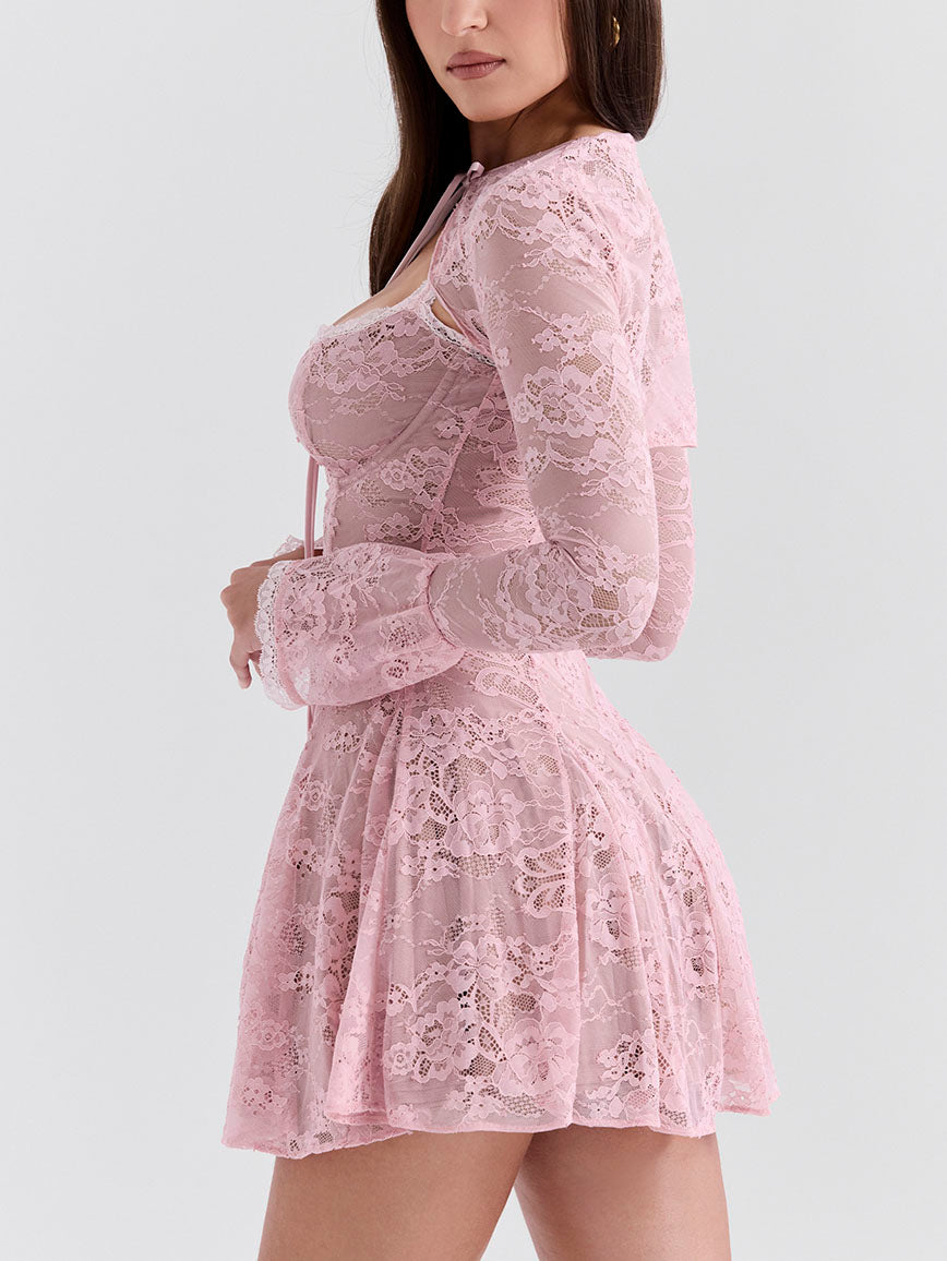 Mini-robe élégante vintage sexy en dentelle