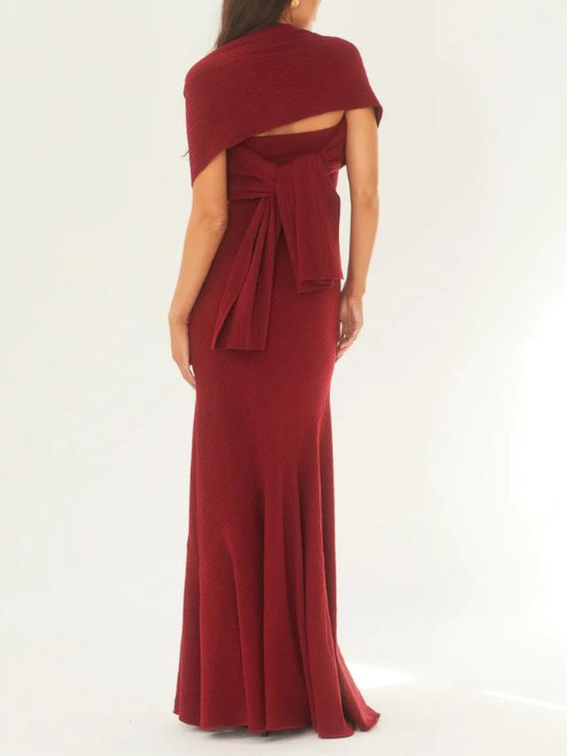 Robe longue bustier asymétrique à la mode