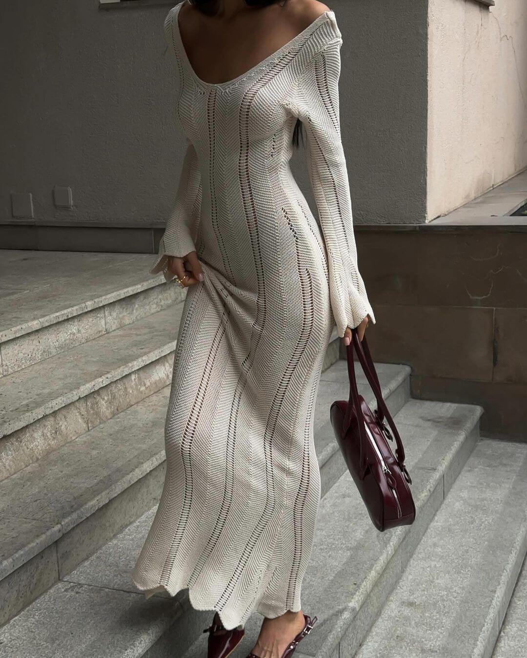 Robe longue de vacances en tricot de couleur unie ajourée
