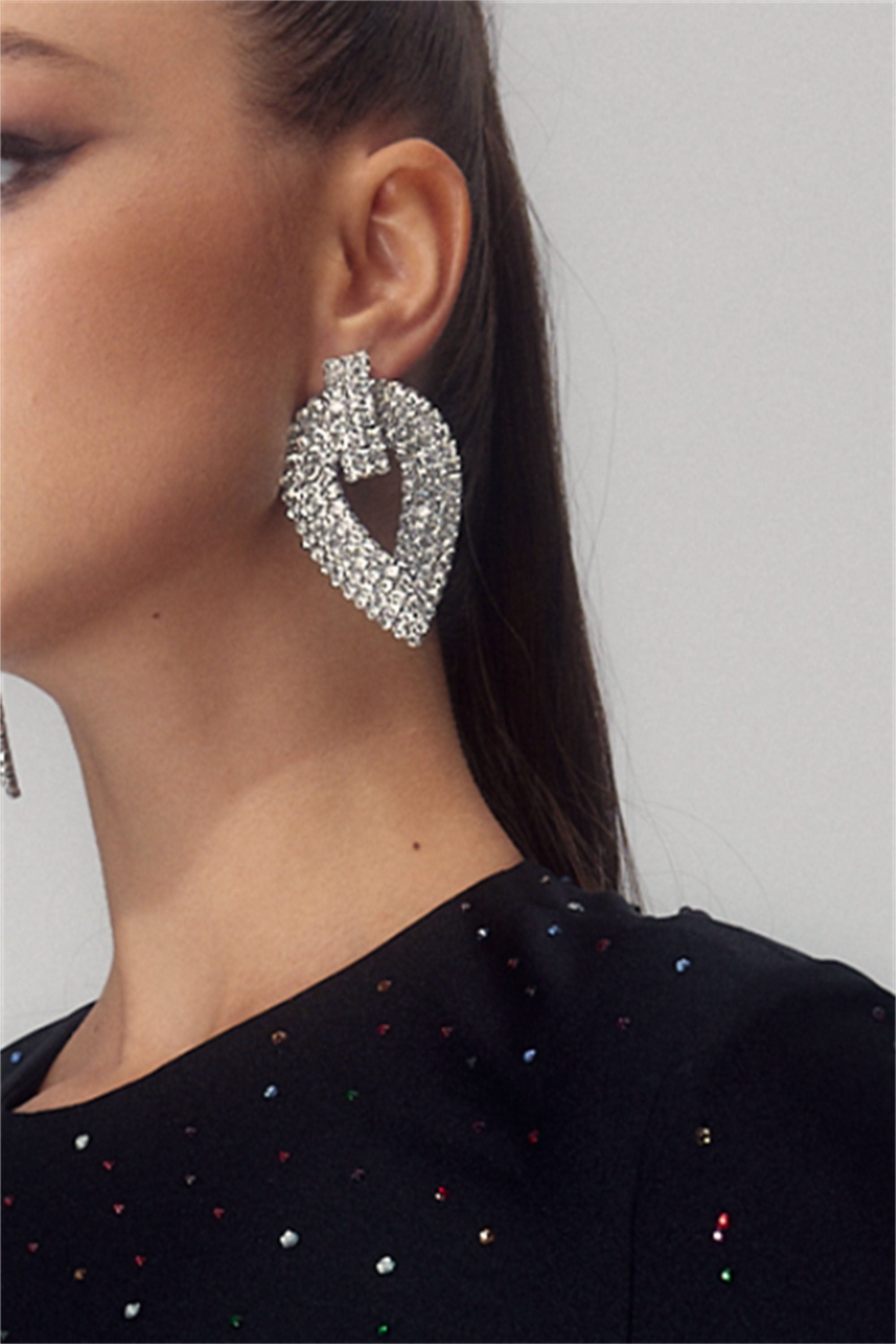 Pendientes de clip con diamantes de imitación geométricos
