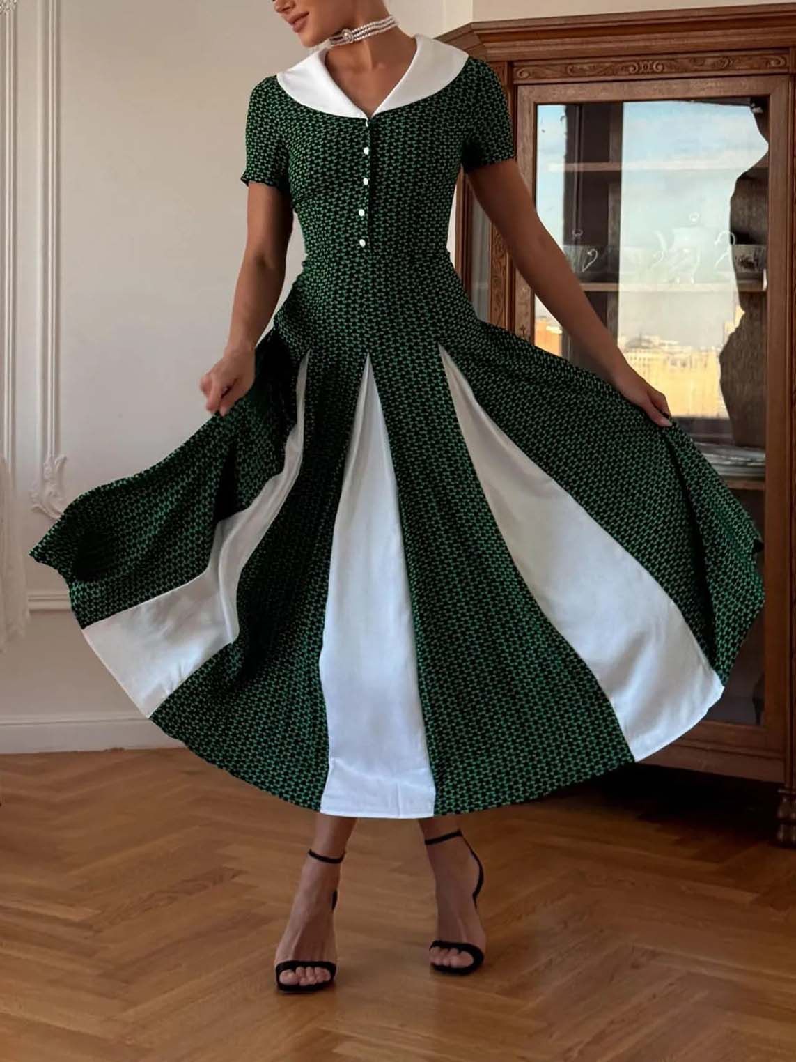 Retro Contrast Collar A-line Midi Dress