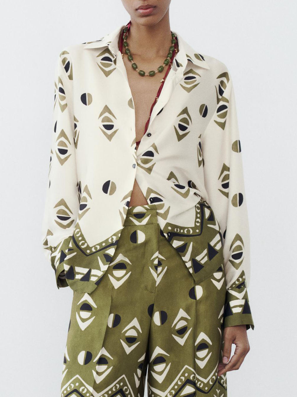 Exquisite Satin Geometric Print Long-sleeved Shirt