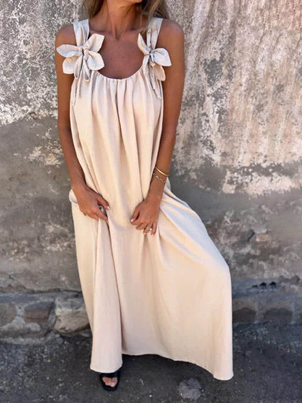 Robe longue ample classique unie à imprimé floral sans manches