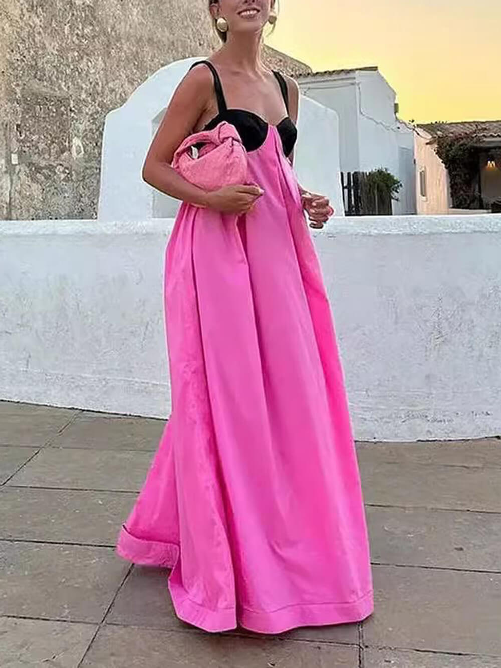 Robe longue d'été exquise sans manches à lacets et dos nu
