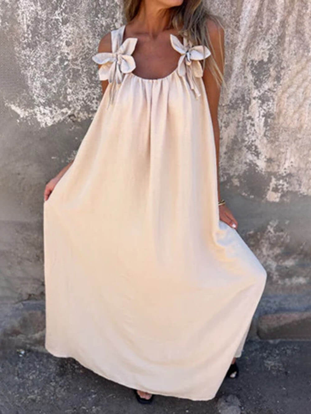 Robe longue ample classique unie à imprimé floral sans manches