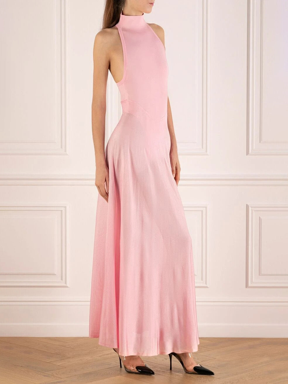 Robe longue élégante sans manches à épaules dénudées de couleur unie