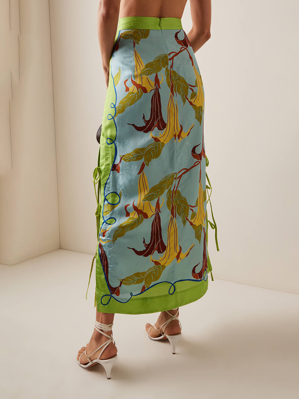 Classic And Elegant Morning Glory Print Lace-Up Slit Maxi Skirt