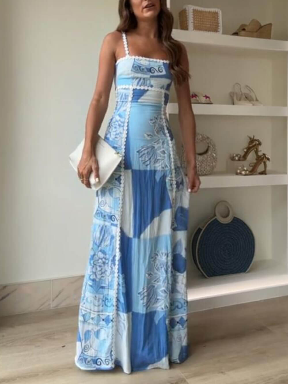 Robe longue évasée en dentelle patchwork imprimée unique avec lien au dos