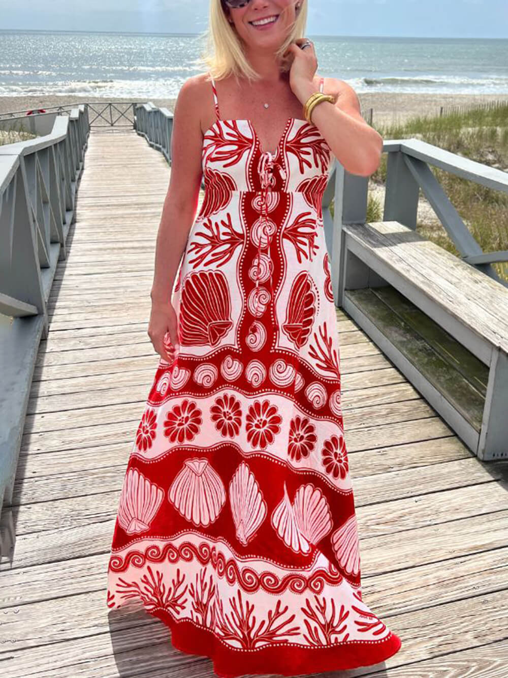 Robe longue ample à lacets et imprimé coquillage unique sur le devant