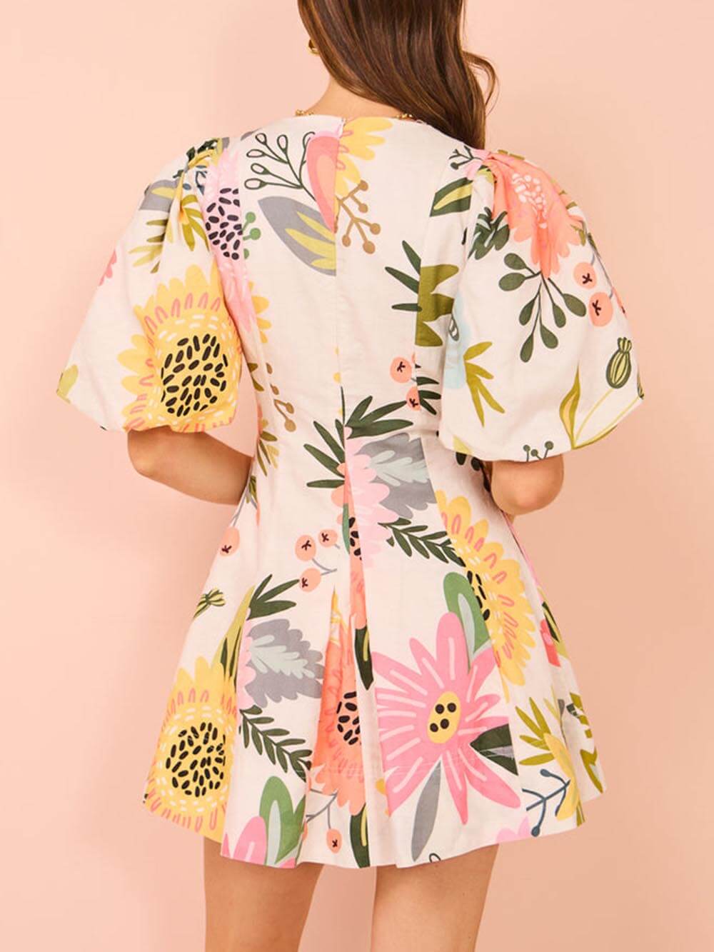 Mini-robe à poches et manches bouffantes à imprimé floral