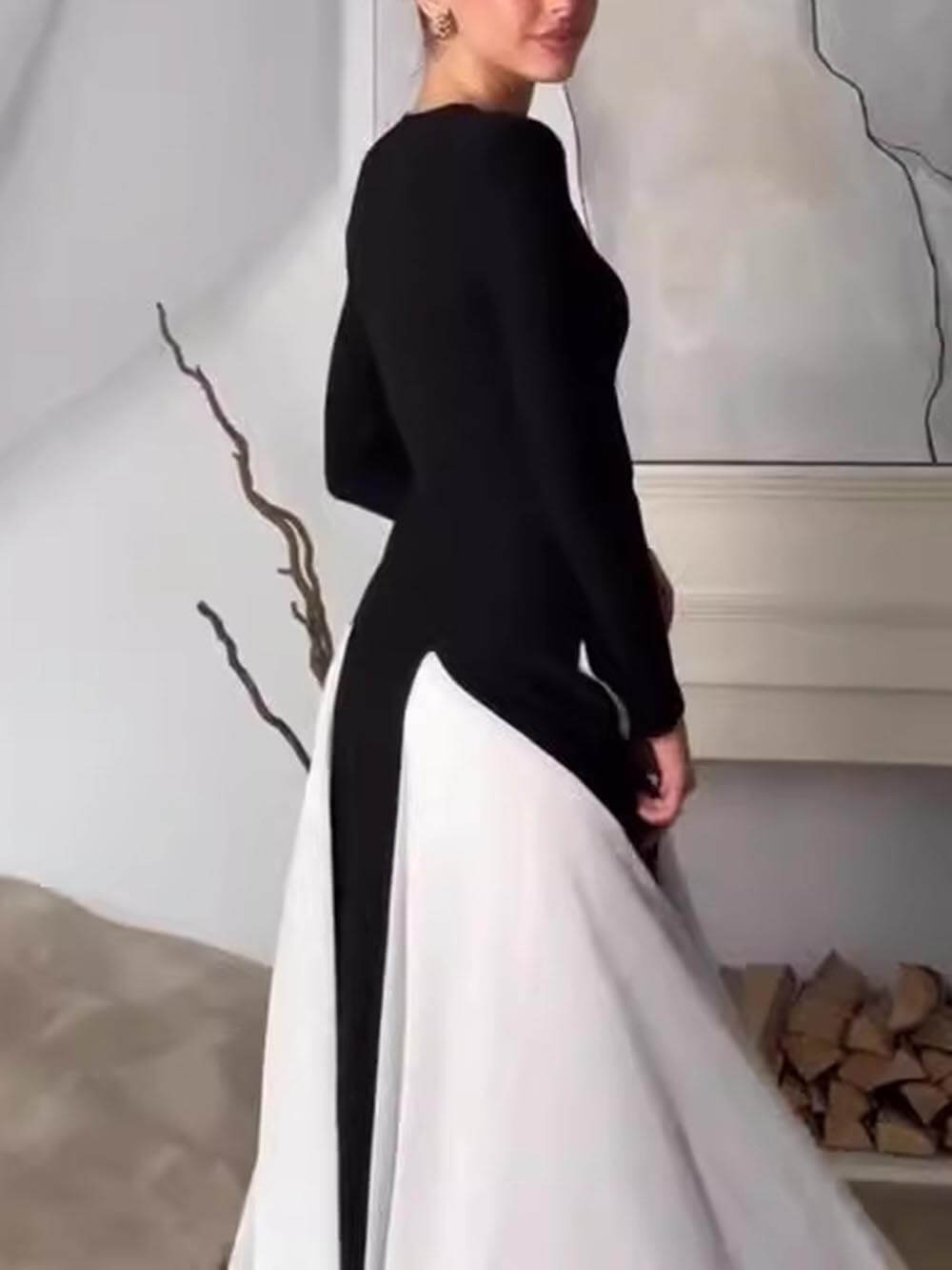 Robe longue trapèze élégante et glamour à empiècements en tulle et manches longues