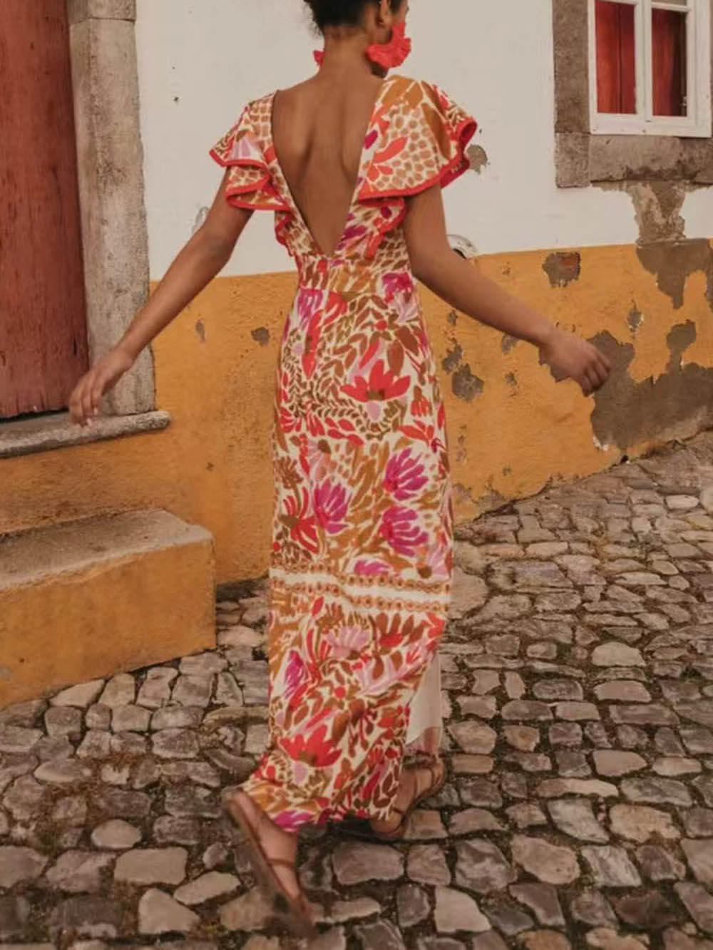 Robe dos nu à volants et col en V tendance