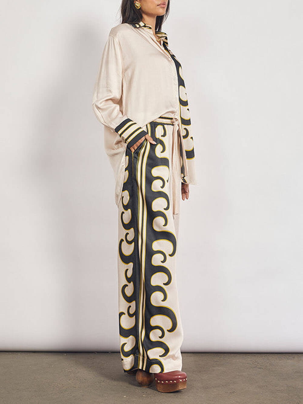 Modern Satin Unique Print Drawstring Elastic Waist Pocket Wide Leg Pants