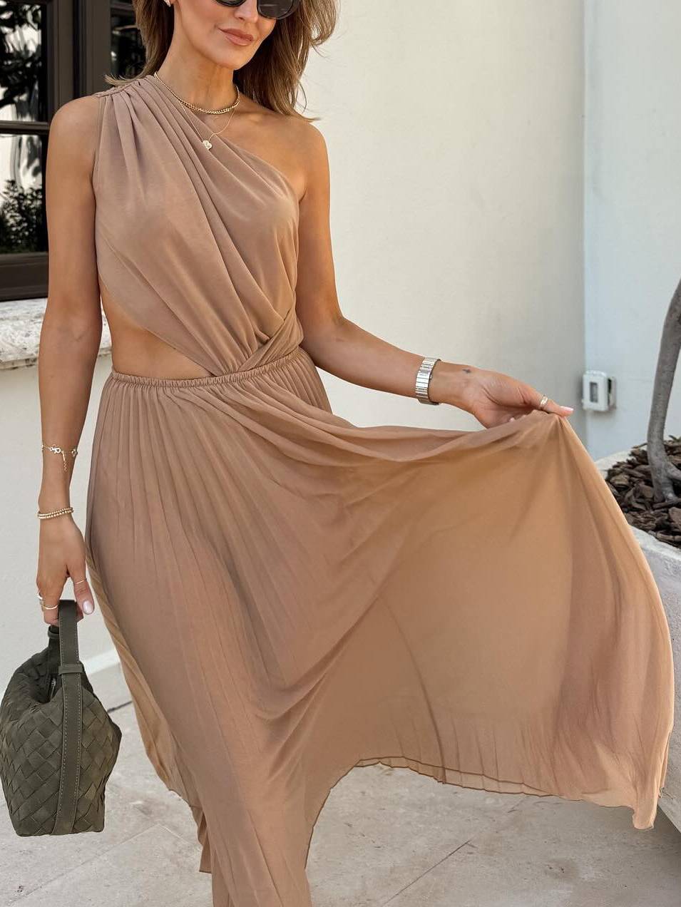 Oblique Shoulder Waist Hollow Dress