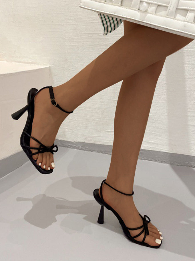 Sandales à talons aiguilles et bout ouvert pour femme, chaussures à boucle unique, tendance et sexy