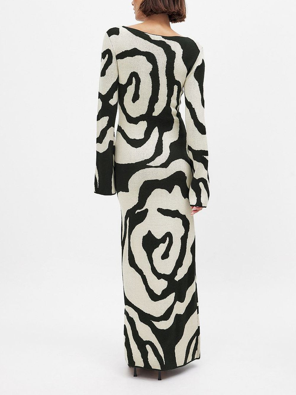 Robe longue élégante en maille jacquard à paillettes