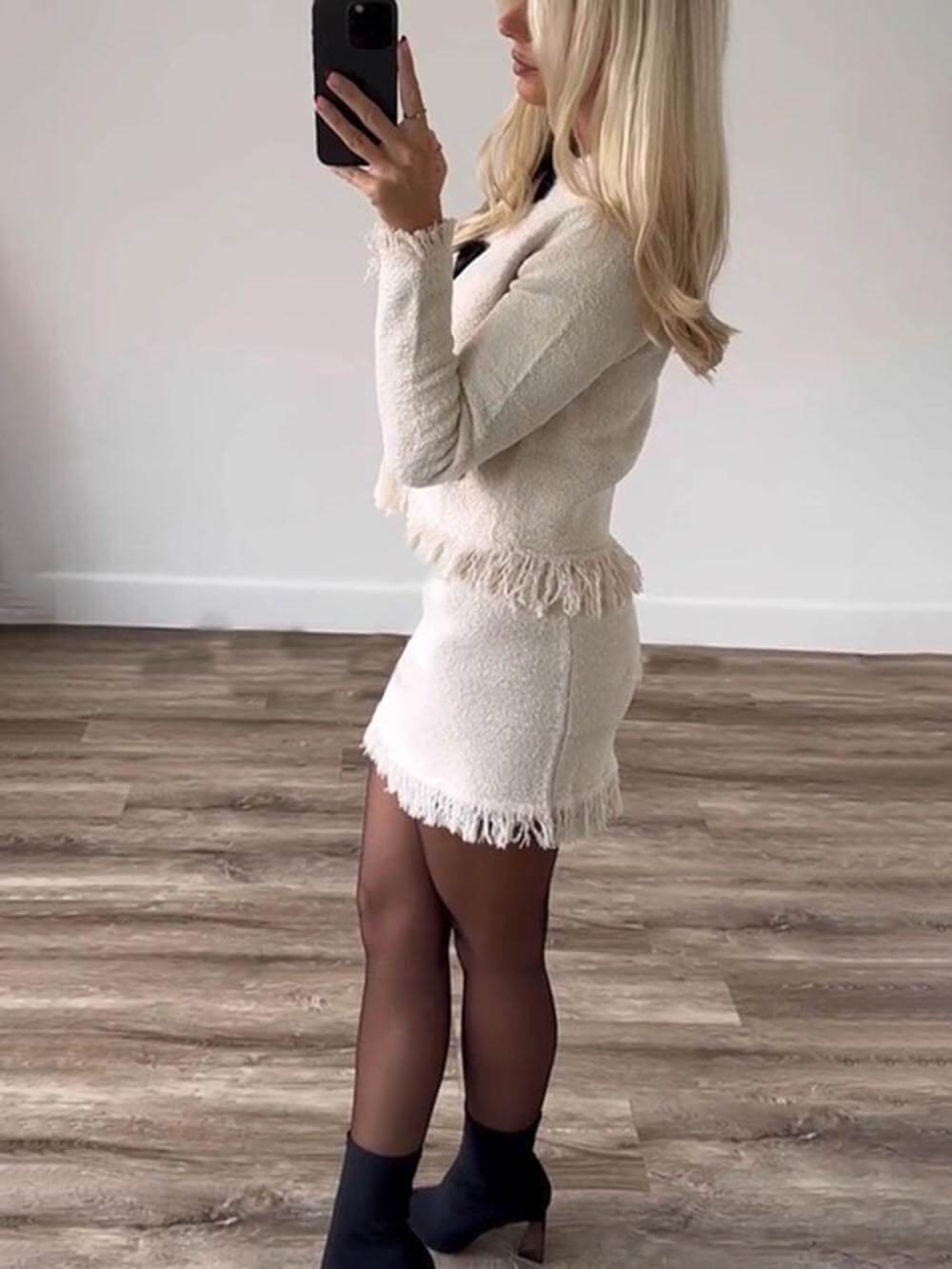 Ensemble veste et jupe en tricot à manches longues et nœud décoratif tendance