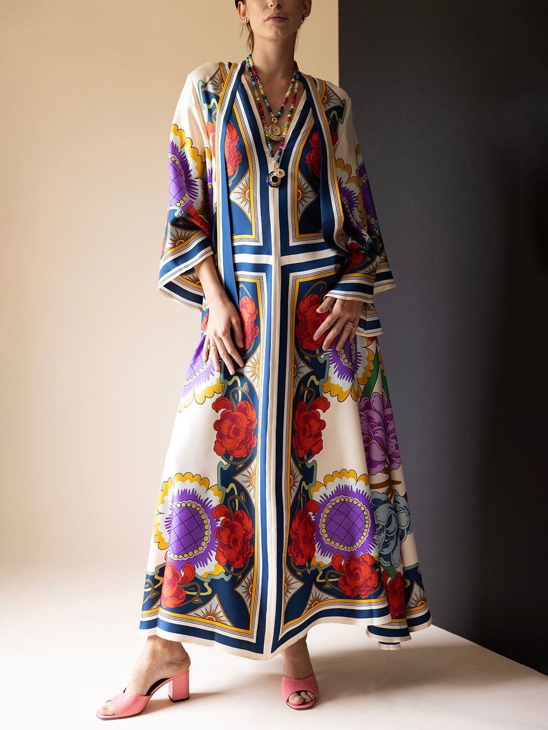 Robe longue fluide à imprimé floral ethnique unique