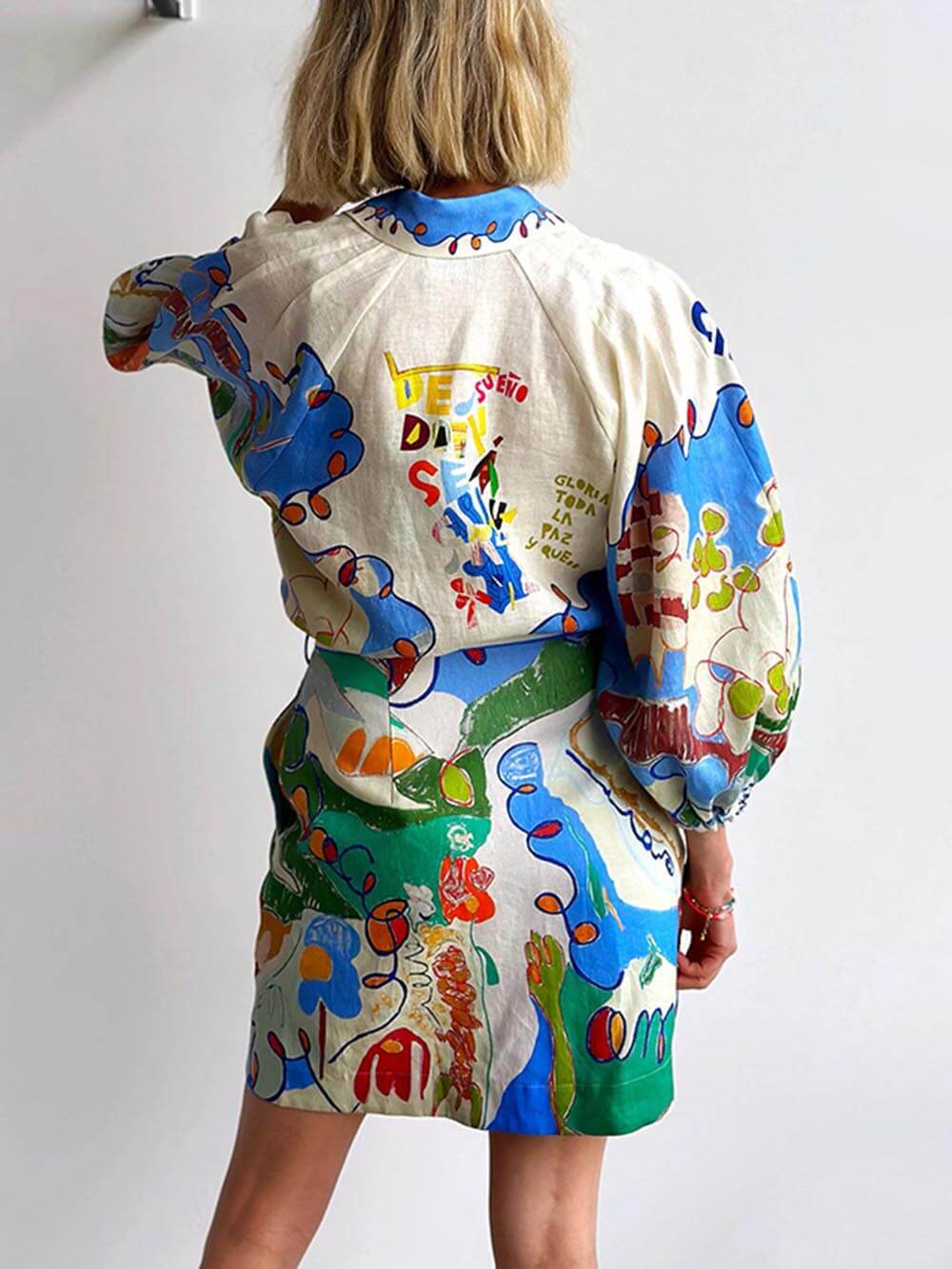 Robe courte à lacets et cardigan en lin imprimé unique