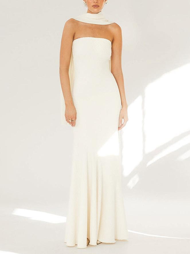 Robe longue bustier asymétrique à la mode